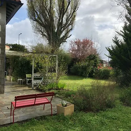 Les Chenes Guest house *